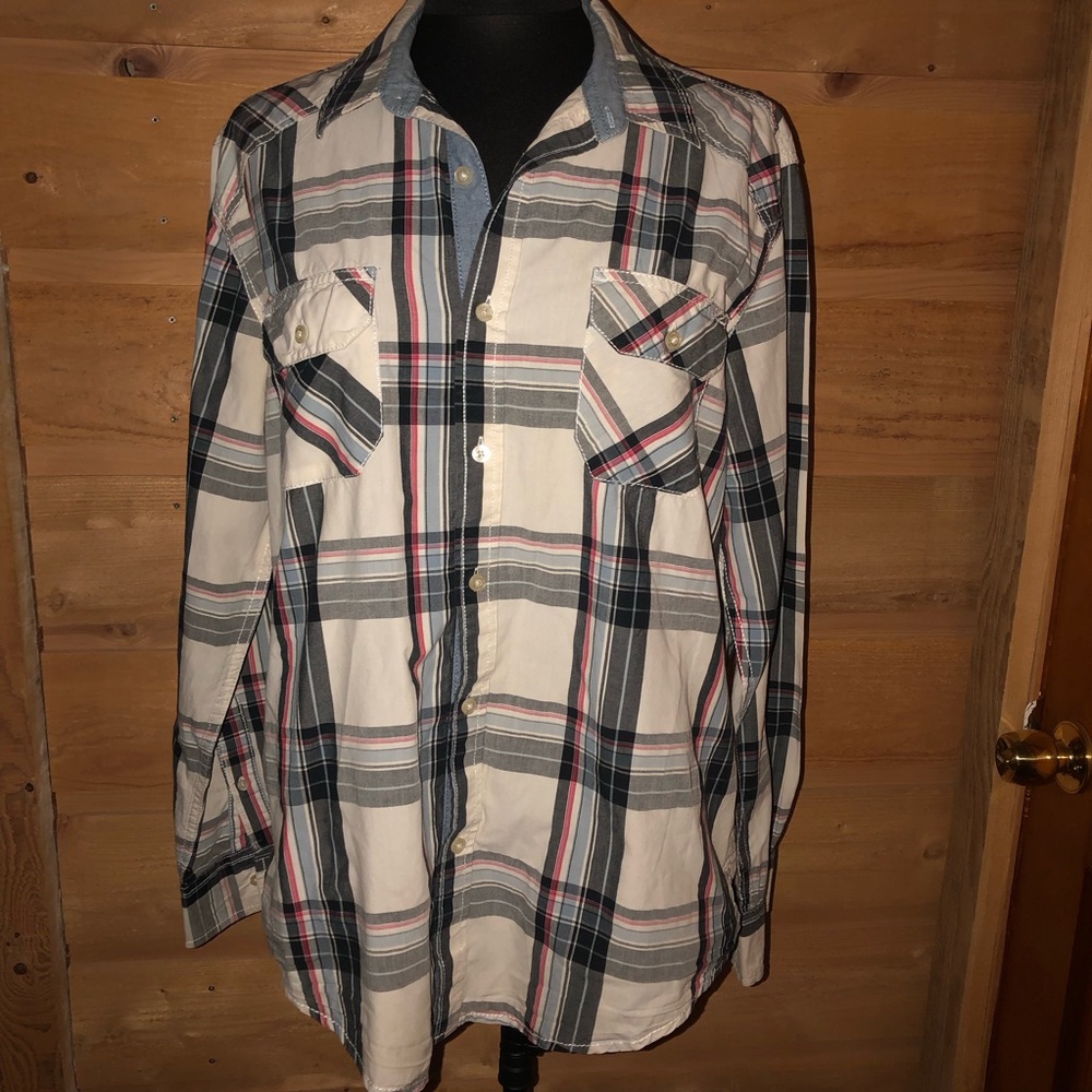 American Rag size large white / blue / red plaid long sleeve dress shirt